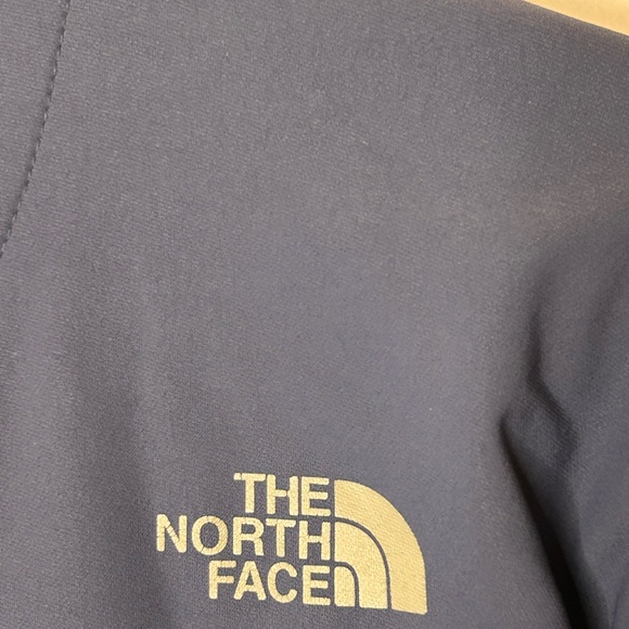 North Face Men’s Size Large full front zip jacket , large front zip pockets Blue - Picture 7 of 11